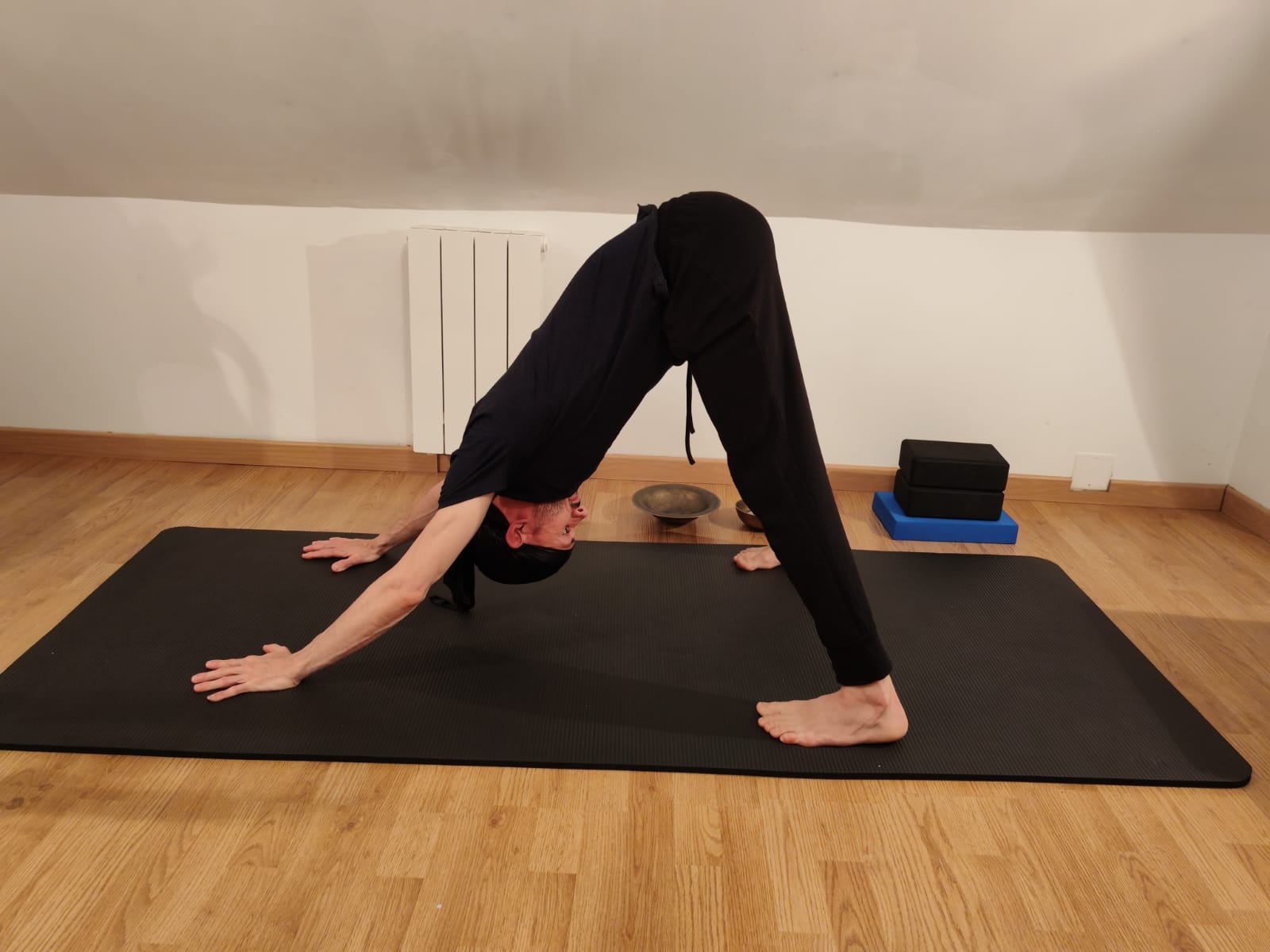 Cours de Yoga-Danse en Visio. 2025